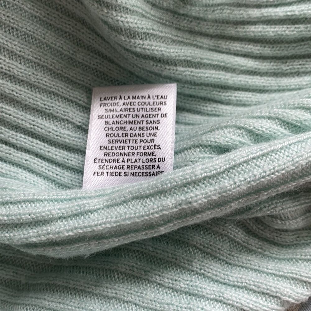 Leith Light Green Ribbed Cardigan - Picture 9 of 11
